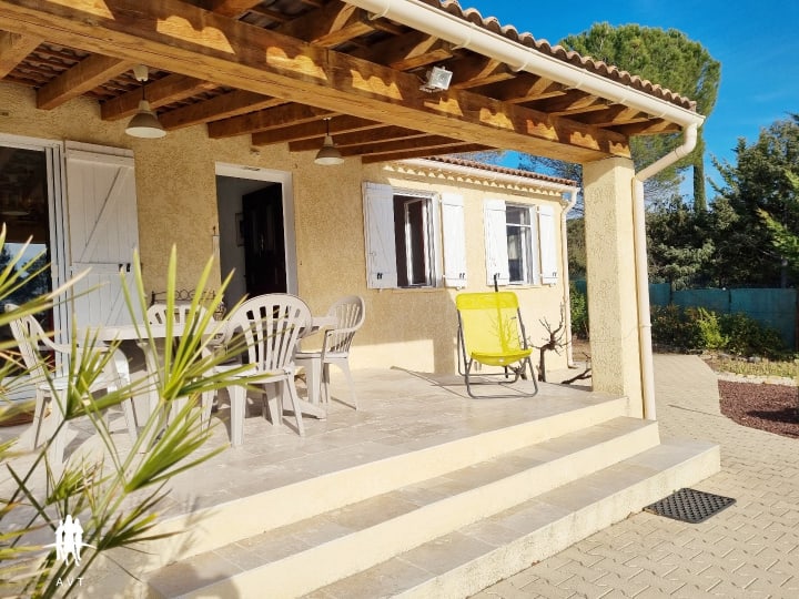 Vente Maison - 8 pièce(s) - 154m2 - Lorgues (83510)