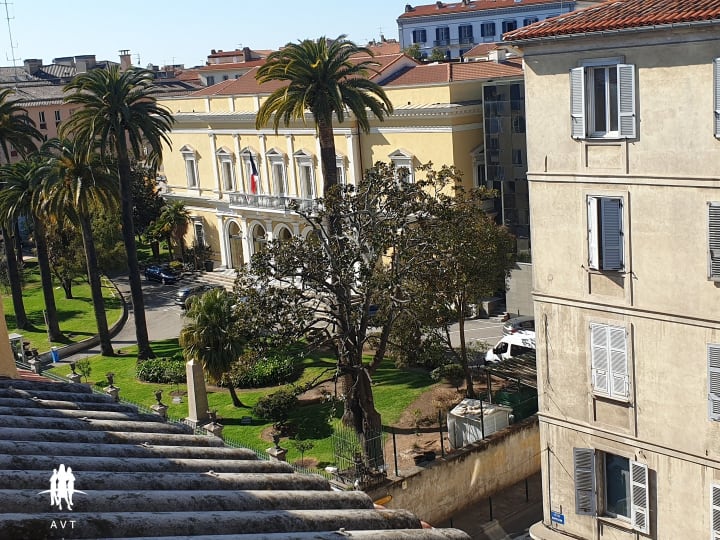 Vente Appartement à rénover - 4 pièce(s) - 82m2 - Ajaccio (20000)