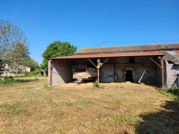 Vente Maison - 2 pièce(s) - 60m2 - Pons (17800)