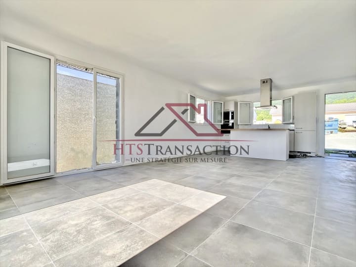 Vente Maison - 4 pièce(s) - 92m2 - Injoux Genissiat (01200)