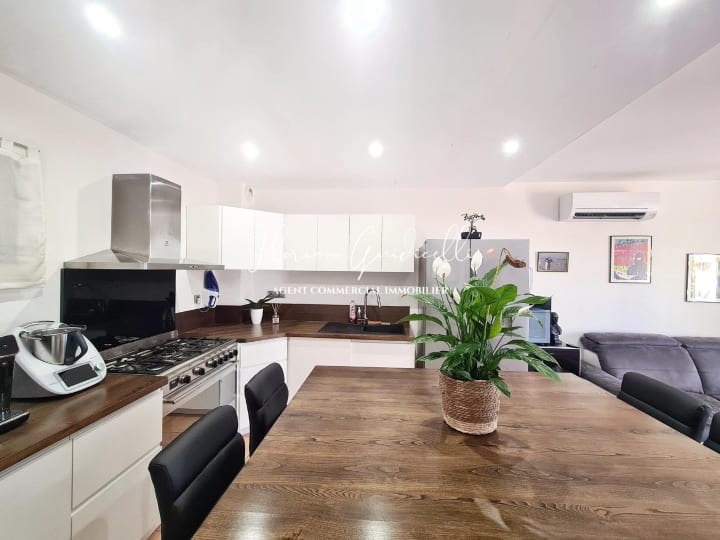 Vente Appartement - 3 pièce(s) - 57m2 - L'ile Rousse (20220)
