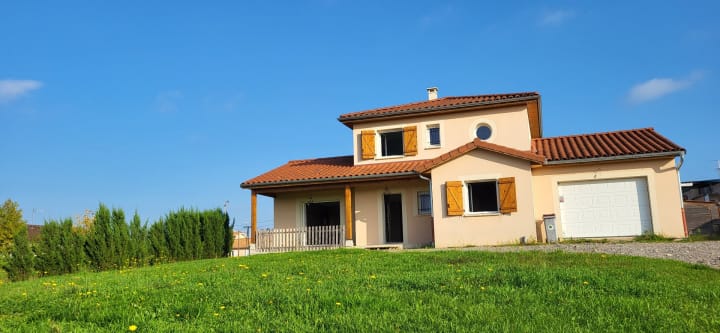 Vente Maison - 6 pièce(s) - 135m2 - Macon (71000)