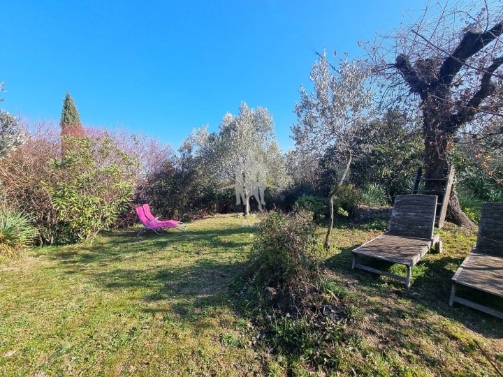 Vente Maison - 3 pièce(s) - 68m2 - Figanieres (83830)