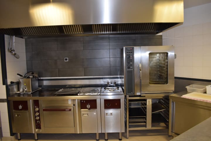 Vente Propriété - 10 pièce(s) - 510m2 - Macon (71000)