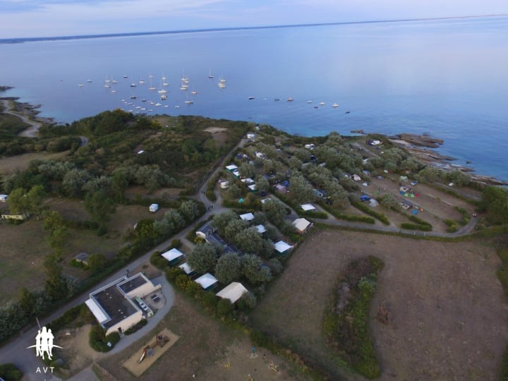 Vente Camping - 120 pièce(s) - 22000m2 - Groix (56590)