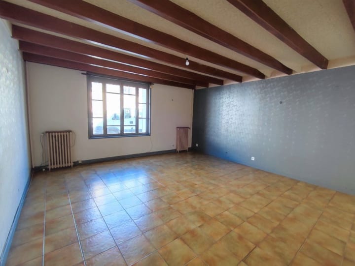 Vente Maison - 8 pièce(s) - 195m2 - Pons (17800)