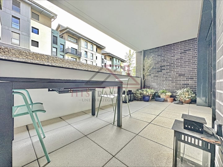 Vente Appartement - 4 pièce(s) - 96m2 - Saint Julien En Genevois (74160)