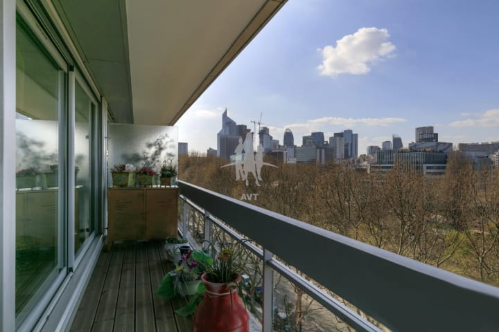 Vente Appartement rénové - 2 pièce(s) - 73m2 - Neuilly Sur Seine (92200)