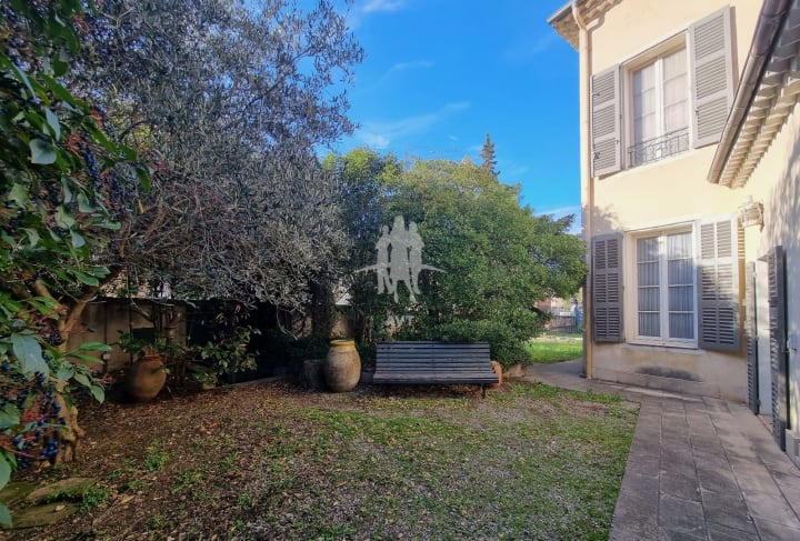 Vente Maison - 10 pièce(s) - 320m2 - Draguignan (83300)