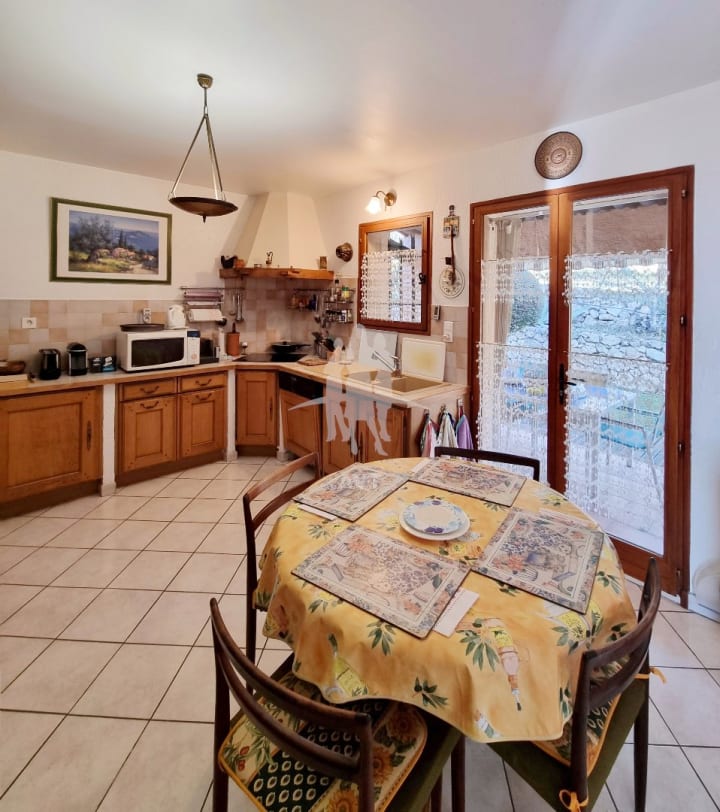 Vente Maison - 7 pièce(s) - 209m2 - Draguignan (83300)