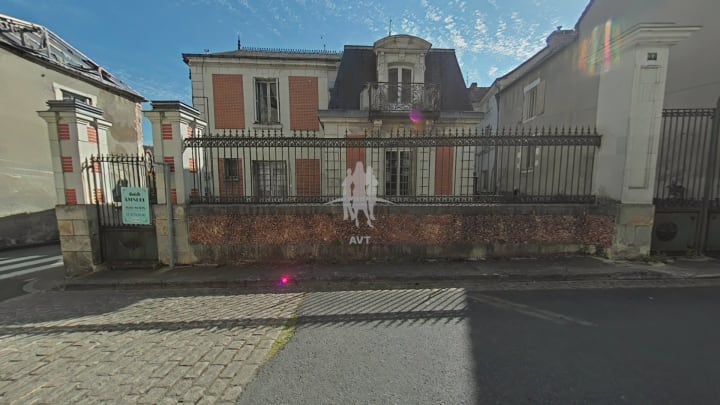 Vente Maison bourgeoise - 12 pièce(s) - 386m2 - Preuilly Sur Claise (37290)
