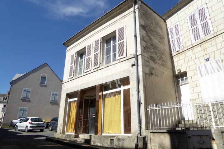 Vente Immeuble à rénover - 161m2 - Chatillon Sur Indre (36700)