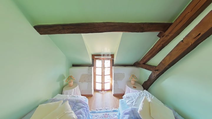 Vente Maison de caractère - 8 pièce(s) - 195m2 - Charnizay (37290)