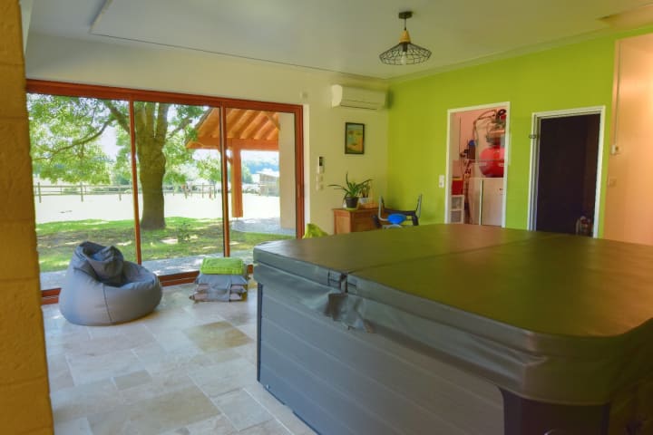 Vente Haras / Equestre - 6 pièce(s) - 200m2 - Bourg En Bresse (01000)