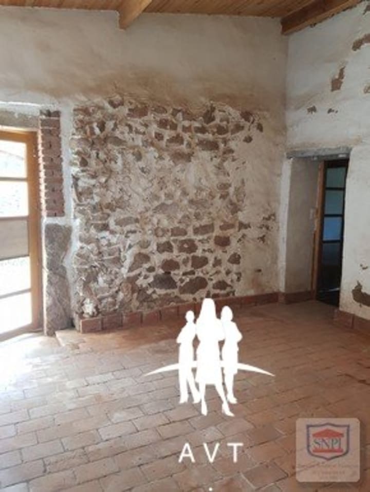 Vente Maison - 4 pièce(s) - 109m2 - Droiturier (03120)