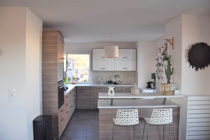 Vente Appartement terrasse - 4 pièce(s) - 86m2 - La Boisse (01120)