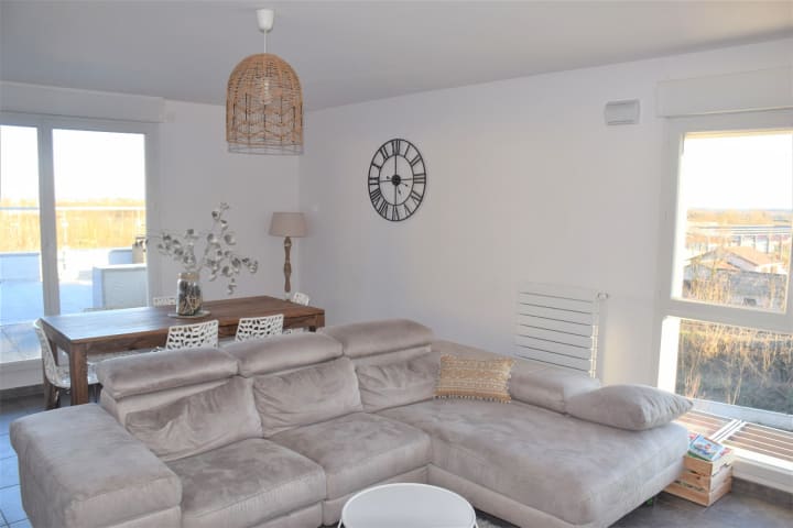 Vente Appartement terrasse - 4 pièce(s) - 86m2 - La Boisse (01120)