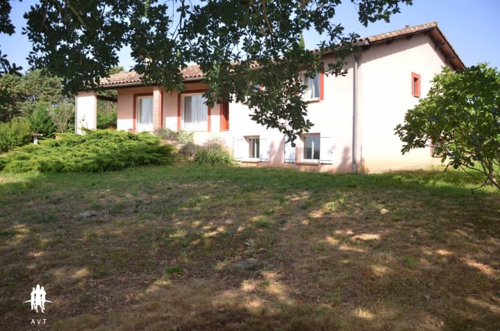 Vente Maison individuelle - 4 pièce(s) - 130m2 - Lavernose-lacasse (31410)