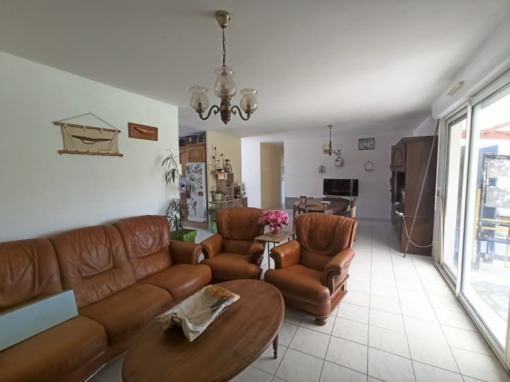 Vente Maison - 5 pièce(s) - 100m2 - Montils (17800)