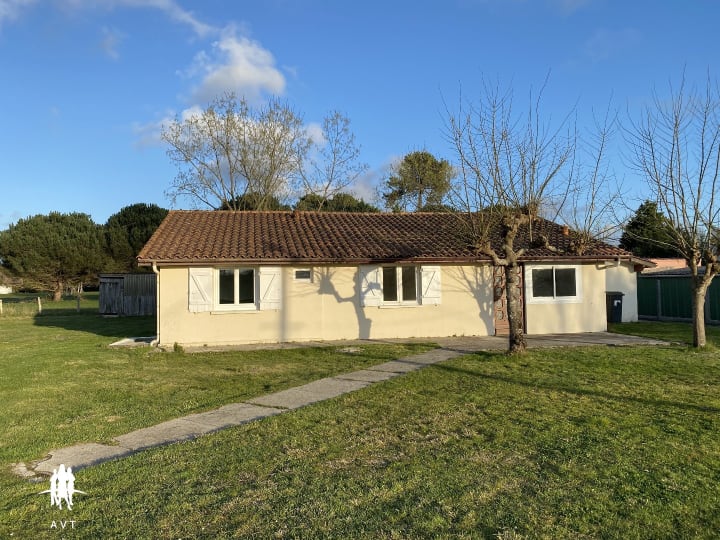 Vente Maison - 4 pièce(s) - 75m2 - Hourtin (33990)