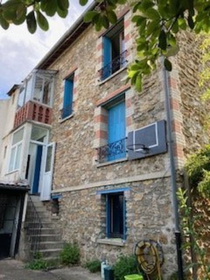 Vente Maison - 8 pièce(s) - 201m2 - Villeneuve Le Roi (94290)