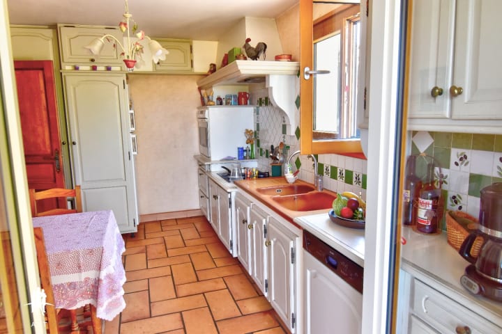 Vente Maison - 6 pièce(s) - 163m2 - Feillens (01570)