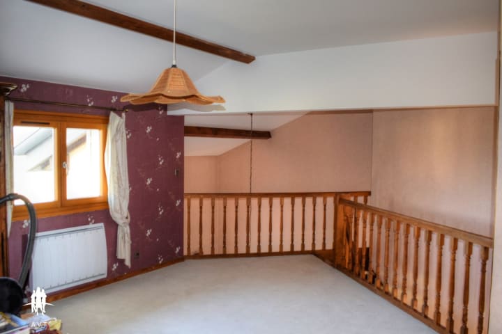 Vente Maison - 6 pièce(s) - 163m2 - Feillens (01570)