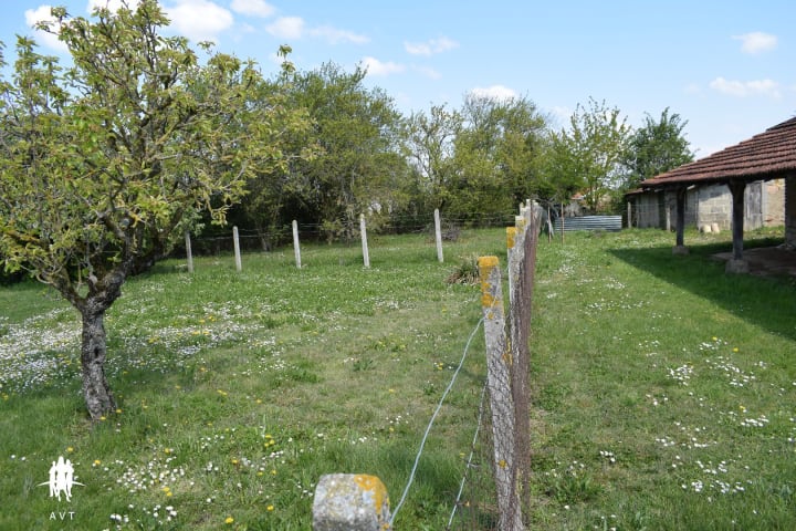 Vente Fermette - 5 pièce(s) - 92m2 - Saint Cyr Sur Menthon (01380)