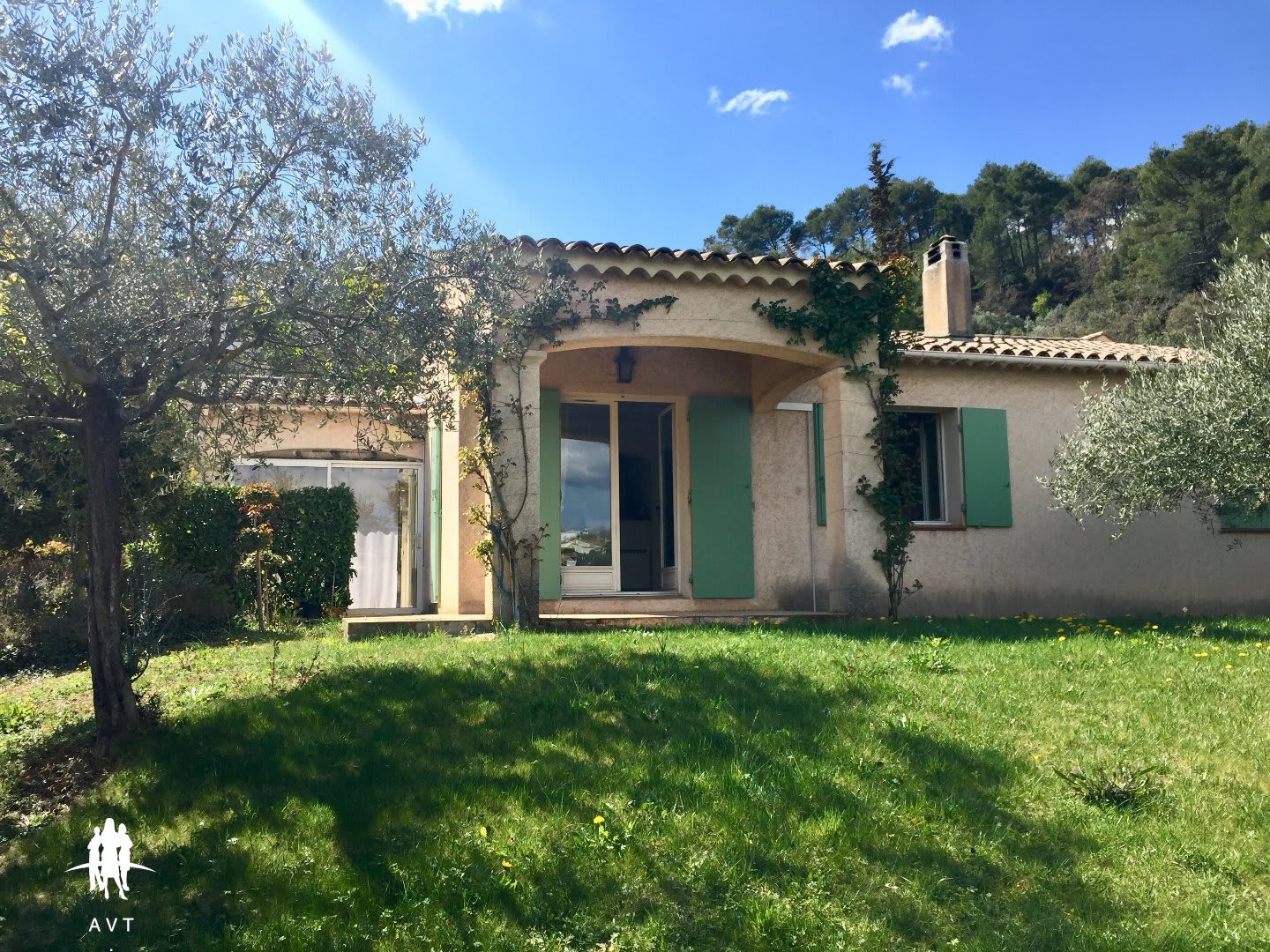 Vente Maison individuelle - 3 pièce(s) - 95m2 - Trans En Provence (83720)